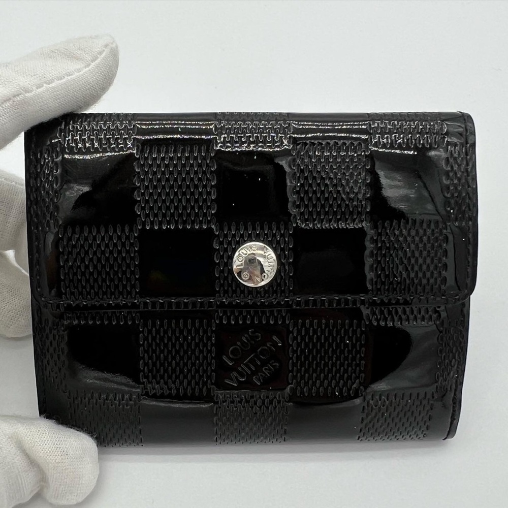 ❌SOLD❌Authentic Louis Vuitton men’s mini card wallet - Picture 3 of 11